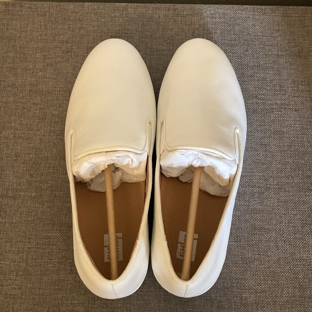 FitFlop White Superskate Loafers